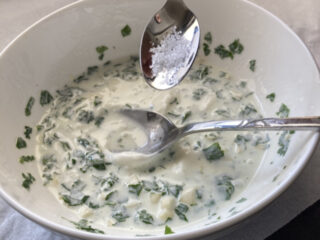 Creamy green onion dip without sour cream