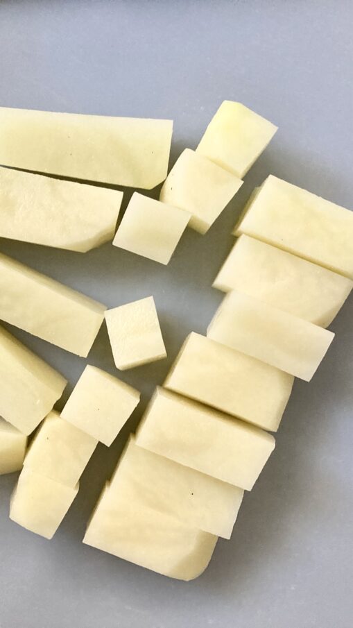 symmetrically cubing potato salad